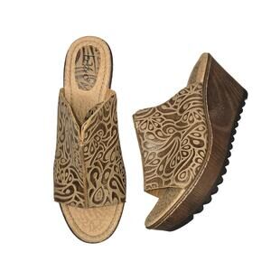 B.O.C. Shoes Womens 9 Brown Leather Slide Sandals Wedge Platform Paisley Comfort
